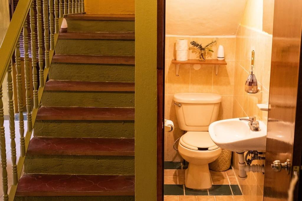 オアハカ州3 Bd House Steps From Santo Domingoアパートメント エクステリア 写真